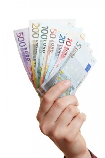 Κοινωνικό Εισόδημα Αλληλεγγύης: Πότε θα δοθούν τα χρήματα