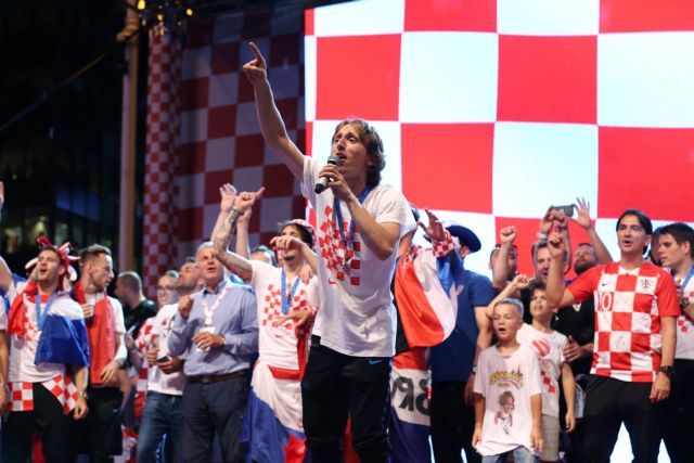 Μουντιάλ 2018 : Τρέλα στην Κροατία, γιόρτασαν σαν να το πήραν