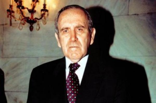 Πέθανε ο πρώην αρχηγός ΓΕΕΘΑ και υπουργός, Νίκος Κουρής
