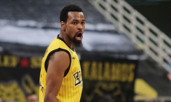 Στη Βίρτους Μπολόνια ο Πάντερ