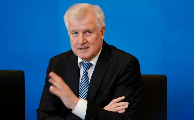 Έτοιμος για πάρα πολύ σκληρές διαπραγματεύσεις με Ελλάδα και Ιταλία ο Ζεεχόφερ