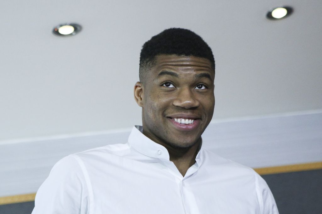 To υπουργείο Τουρισμού στηρίζει τον αγώνα των αδερφών Αντετοκούνμπο