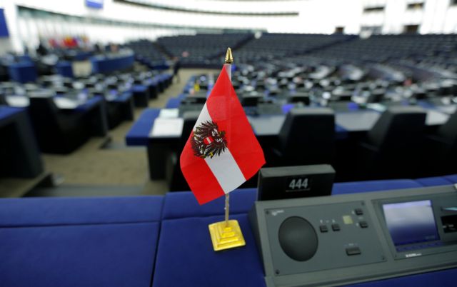 Αυστρία: Ψηφίστηκε το 12ωρο ημερήσιας εργασίας και η εβδομάδα 60 ωρών