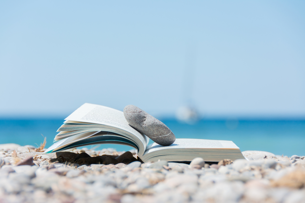 Δέκα ελληνικά μυθιστορήματα για το καλοκαίρι