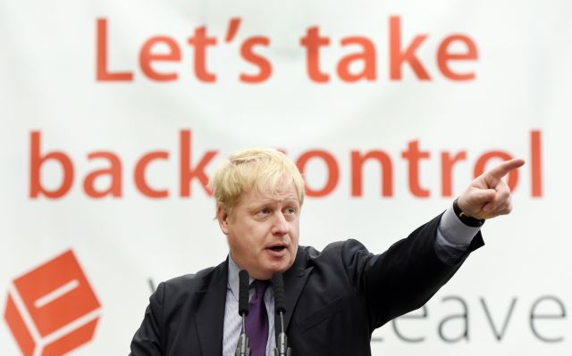 «Κινδυνεύουμε να γίνουμε αποικία της ΕΕ» προειδοποιεί ο Μπόρις Τζόνσον