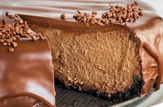 Σοκολατένιο γλυκό ψυγείου με μπισκότα