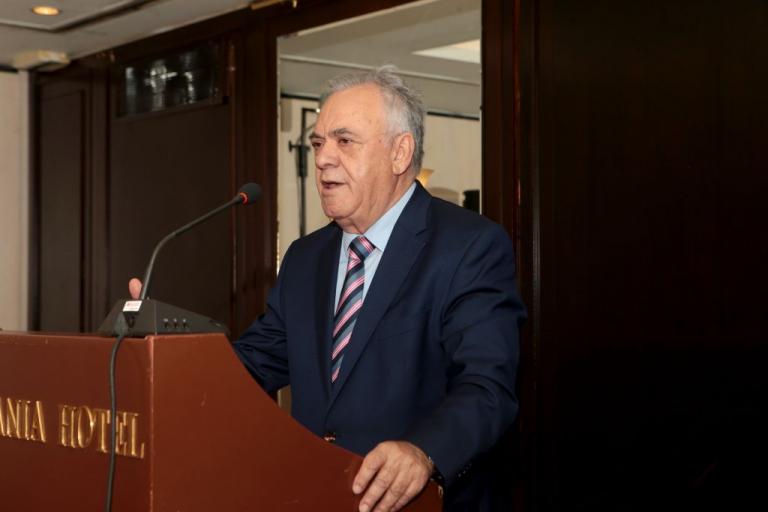 Δραγασάκης: Πρέπει να ανασυγκροτήσουμε τη χώρα