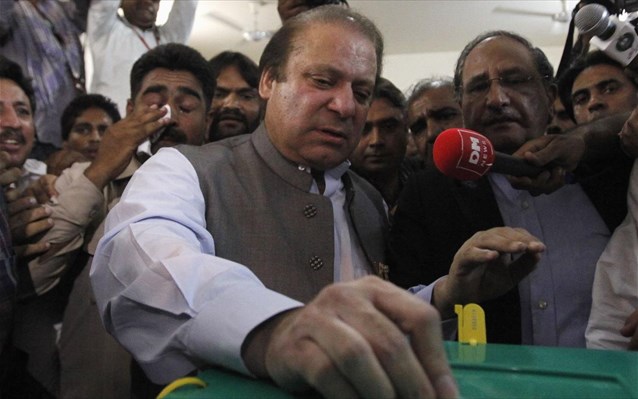 Πακιστάν : Κόμματα της αντιπολίτευσης δεν αναγνωρίζουν το αποτέλεσμα της εκλογικής διαδικασίας