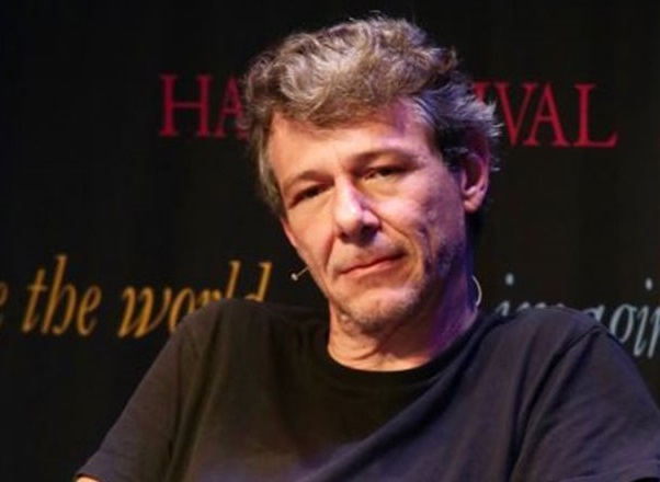 Αλβαρο Ενρίγκε: Όταν η Ιστορία παίζει τένις