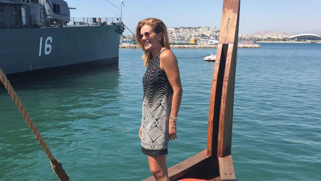 Τι απαντάει η Ευγενία Μανωλίδου για την πτώση από την τριήρη