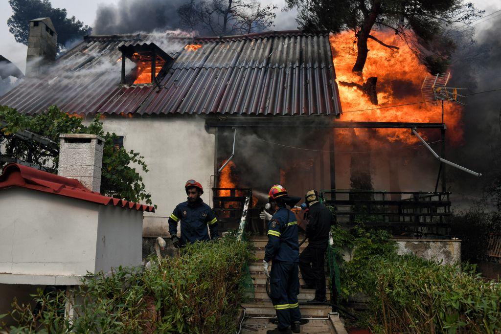 Πήγε πρώτη μέρα στη δουλειά και κάηκε ζωντανή μαζί με το παιδί της