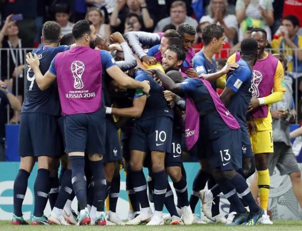 Πλουσιοπάροχο το πριμ κατάκτησης στους Γάλλους