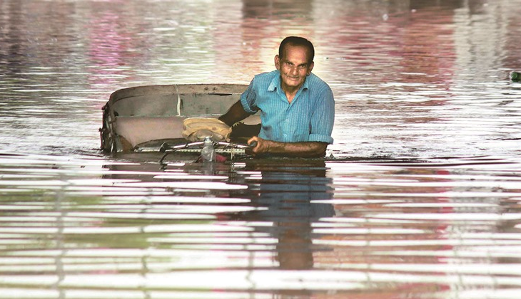 Ινδία : Σφοδρές βροχοπτώσεις στο βόρειο τμήμα της χώρας - 49 οι νεκροί