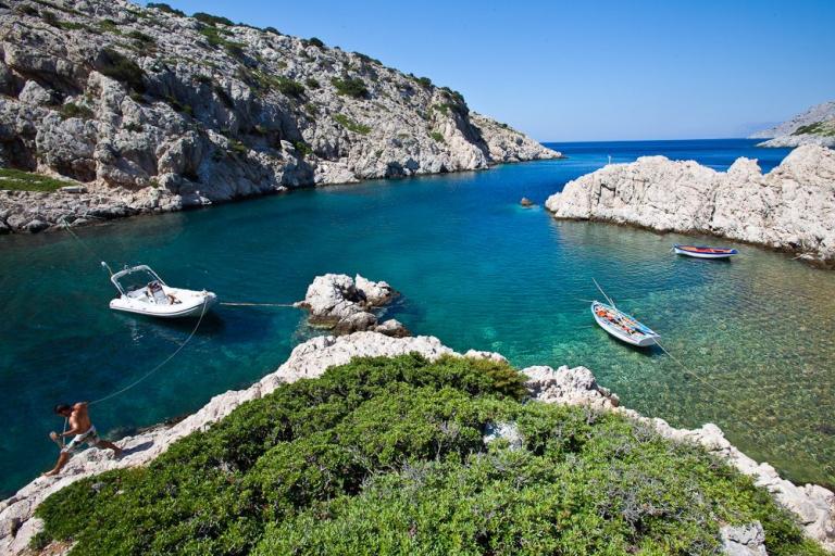 Φούρνοι: Ένας φιλόξενος και γαλήνιος ψαρότοπος