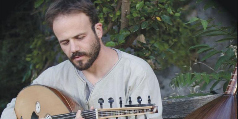 Γιώργος Μαυρομανωλάκης : Έφυγε από τη ζωή ο αγαπημένος λαουτιέρης