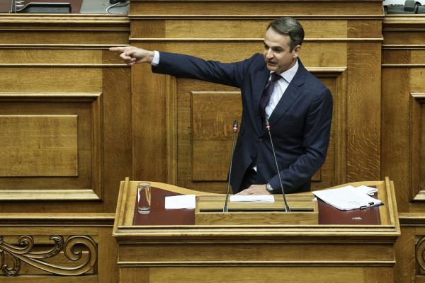 Μητσοτάκης σε Τσίπρα: Διαστρεβλώνετε το πρόγραμμα της ΝΔ