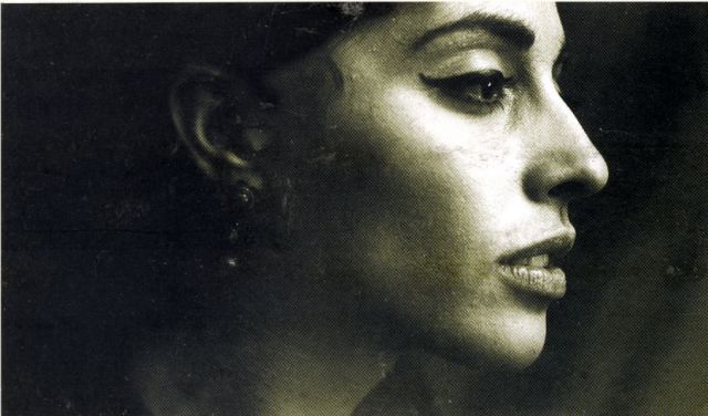 Σαν σήμερα πέθανε η σπουδαία Φλέρυ Νταντωνάκη