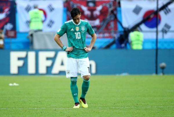 Πατέρας Εζίλ: Εγώ θα σταματούσα από την Εθνική στη θέση του