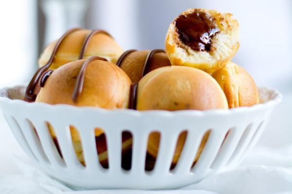 Pancakes γεμιστά με πραλίνα