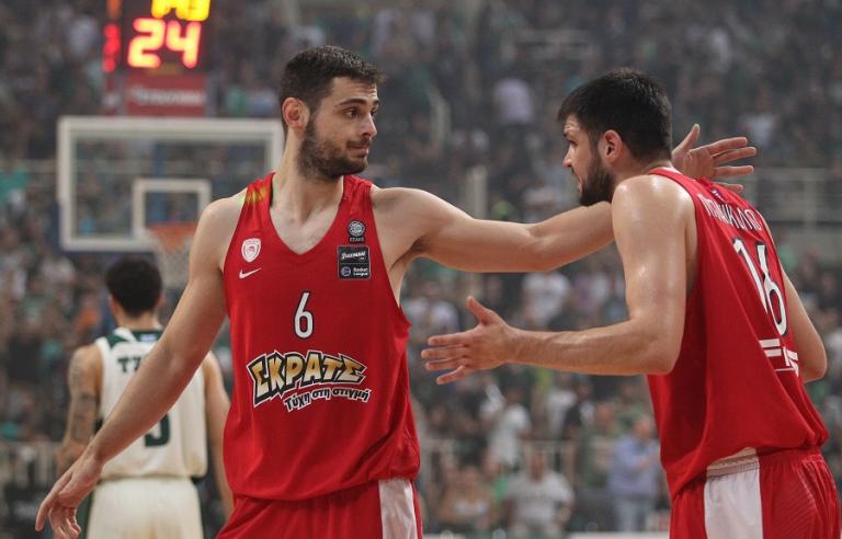 Ολυμπιακός: Τα λένε με Αγγελόπουλους οι «Παπ»