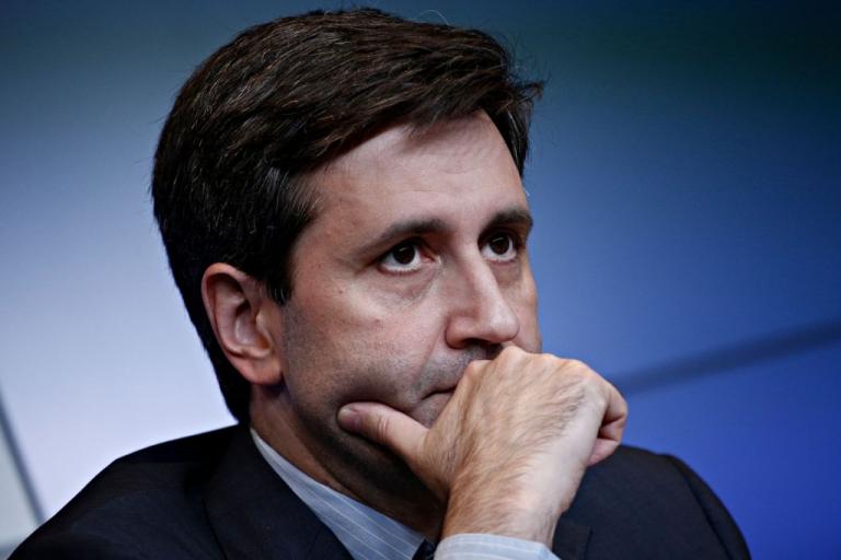 Μειώσεις στις συντάξεις και με σφραγίδα Χουλιαράκη