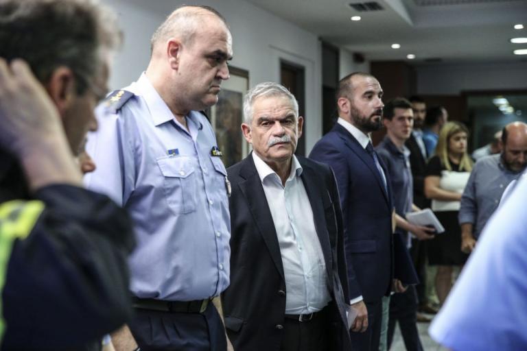 Μοιραίοι κι ανίκανοι: Υβρις στους νεκρούς η παρουσία Καμμένου, Τόσκα, Τζανακόπουλου