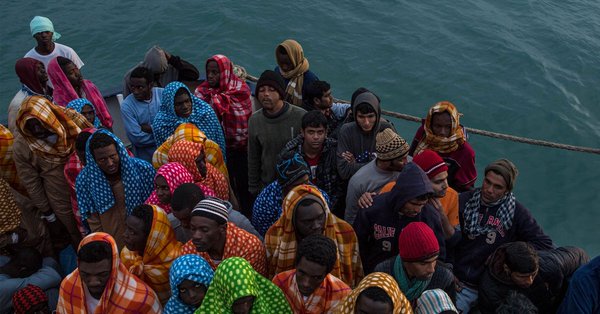 Νέο μπλόκο Σαλβίνι σε πλοίο με πρόσφυγες