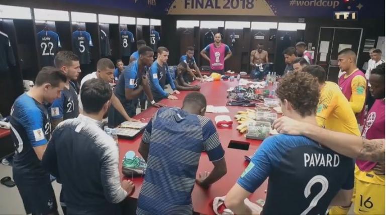 Οι ηγετικές ομιλίες του Πογκμπά στα αποδυτήρια της Γαλλίας [Βίντεο]