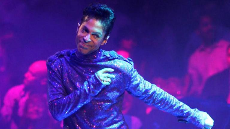 Αντικείμενα του Prince θα κατακλύσουν την αγορά