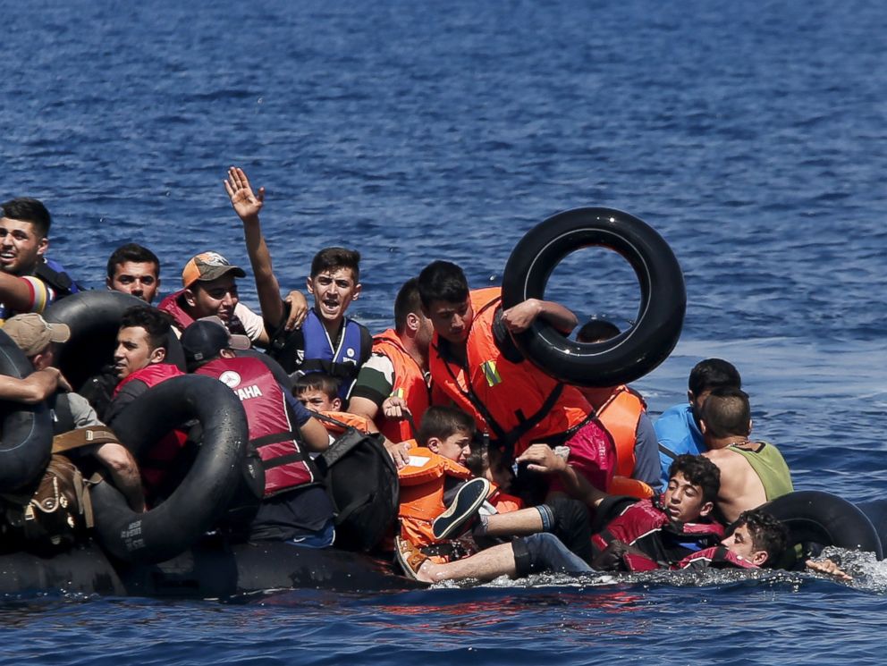 Αύξηση κατά 122% στις προσφυγικές ροές στην Ελλάδα τον Ιούλιο