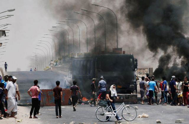 Νεκρός σε διαδηλώσεις για καλύτερες συνθήκες ζωής στο Ιράκ