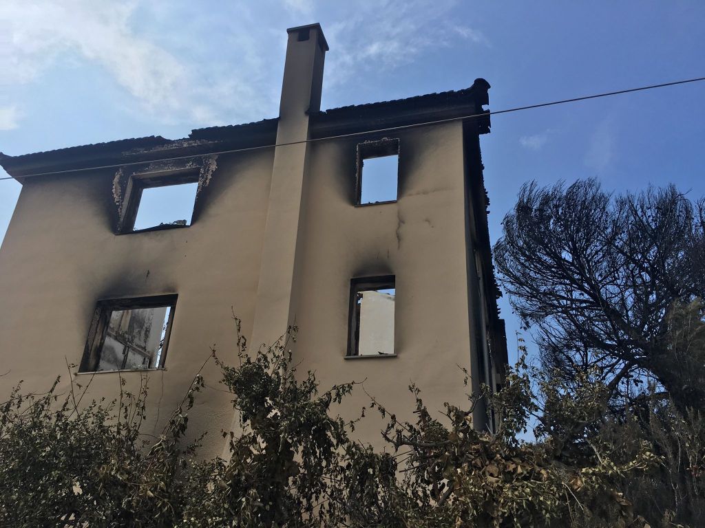 Δήμαρχος Πεντέλης : Από ένα κομμένο καλώδιο της ΔΕΗ ξεκίνησε η φωτιά