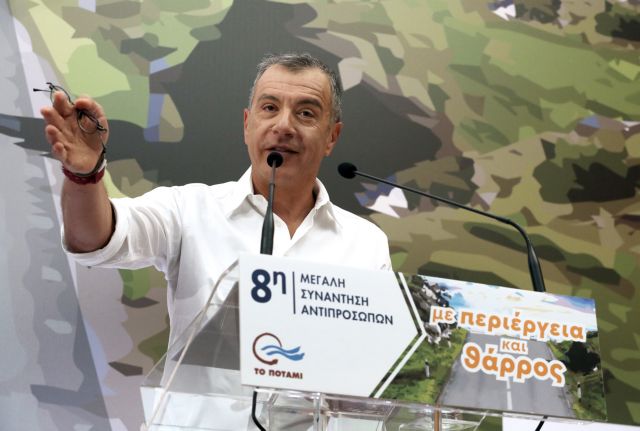 Θεοδωράκης: Ο Καμμένος έχει κάθε εβδομάδα και μία διαφορετική έκρηξη