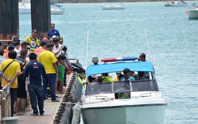 Πουκέτ: Στους 41 οι νεκροί από τη βύθιση του τουριστικού σκάφους