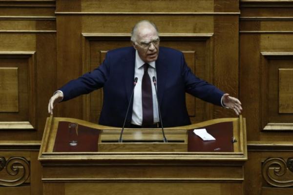 Λεβέντης : Αποστάτες όσοι έφυγαν από το κόμμα – Θα τιμωρηθούν