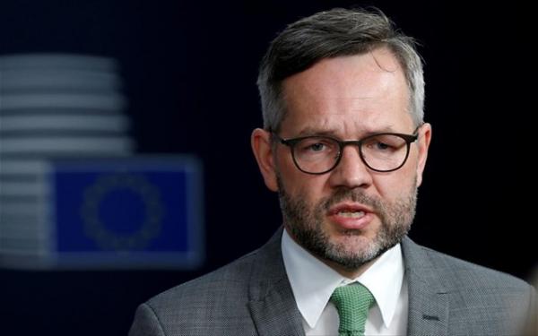 Βερολίνο : Σκόπια και Αθήνα έδειξαν ότι δύσκολα θέματα είναι επιλύσιμα