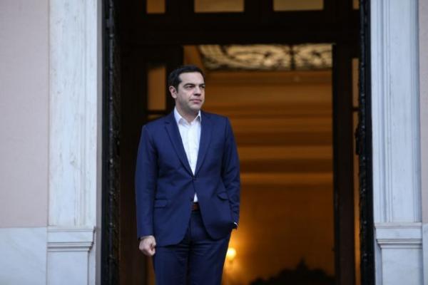 Πανζουρλισμός στο twitter για το «Μόλις 44 ετών» του Βερναρδάκη