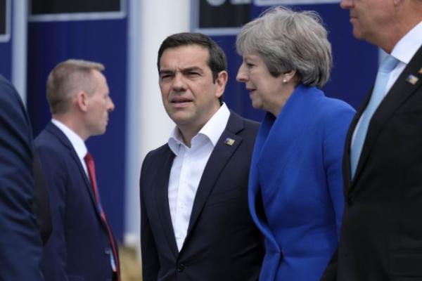 Τσίπρας : Αποφασιστική πολιτική άμυνας για Ρωσία – «Πληγή» οι δύο στρατιωτικοί