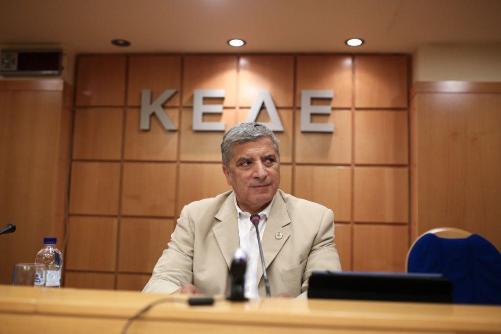 Ιός Δυτικού Νείλου: Ενημέρωση για τους ψεκασμούς στην Αττική ζητά ο Πατούλης