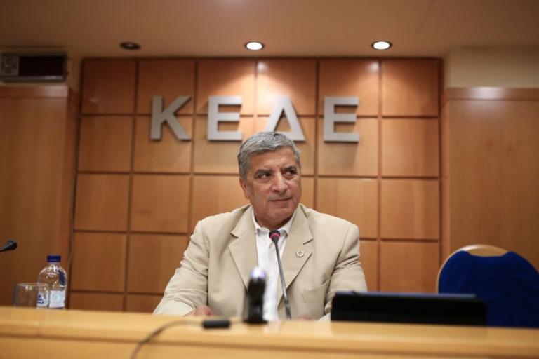 Ιός Δυτικού Νείλου: Ενημέρωση για τους ψεκασμούς στην Αττική ζητά ο Πατούλης