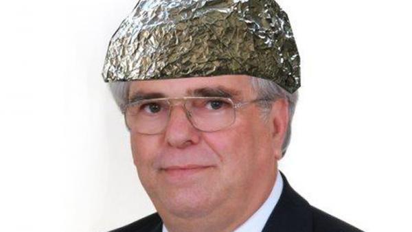 Στέλεχος των ΑΝΕΛ και αντιπρόεδρος της ΕΥΔΑΠ για τις πυρκαγιές: ίσως μπήκαν από ενεργειακά όπλα