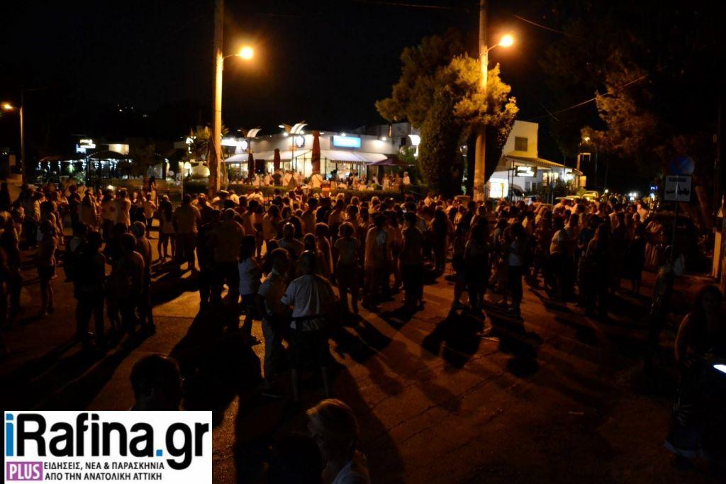 Μάτι : Ανατριχίλα στην εκδήλωση μνήμης για τα 96 θύματα