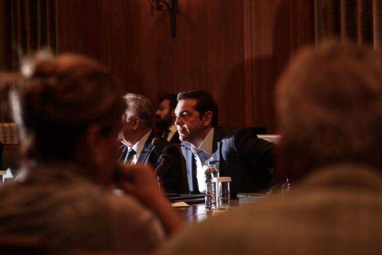 ΣΥΡΙΖΑ: Χαμένοι στη μετάφραση του δικού τους μύθου