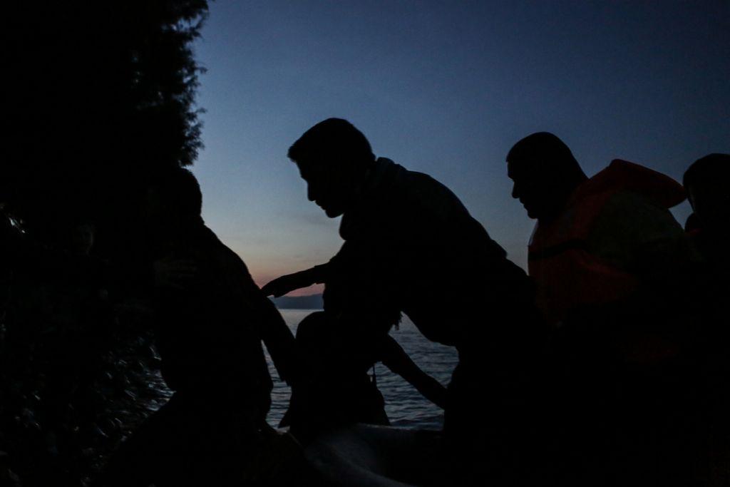 Η Μάλτα απελαύνει 120 μετανάστες στην Ιταλία που ζούσαν σε βουστάσιο