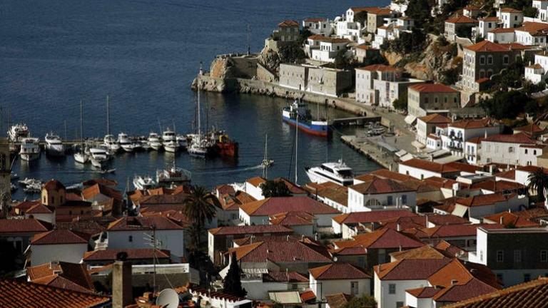 Ύδρα: Με μηνύσεις θα απαντήσουν οι ξενοδόχοι στο μπλακ άουτ