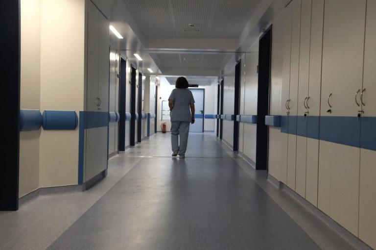 Έχασε την μάχη ο άντρας που αυτοπυρπολήθηκε στα Χανιά