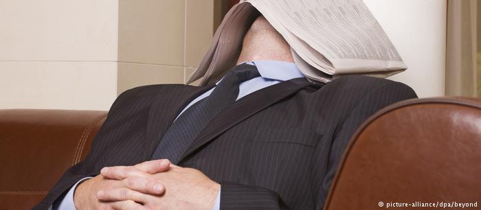 Ένας υπνάκος στη δουλειά είναι ό,τι πρέπει