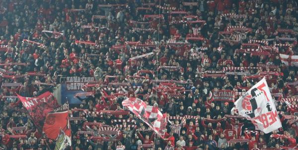 «Παίζει μπάλα» και ο κόσμος του Ολυμπιακού