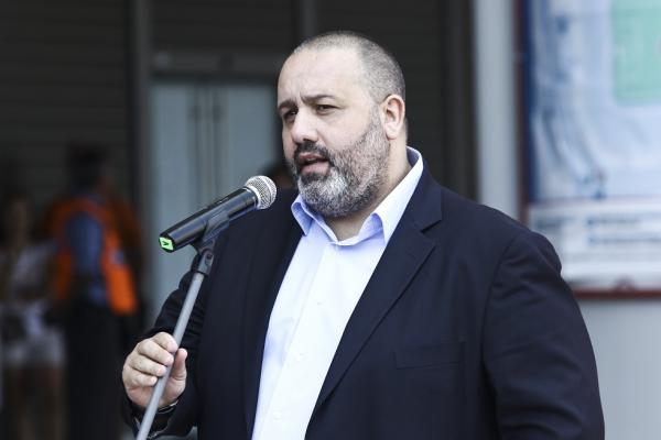 Καραπαπάς : Ξεχνάμε τις μεταγραφές και ασχολούμαστε με Μπέρνλι