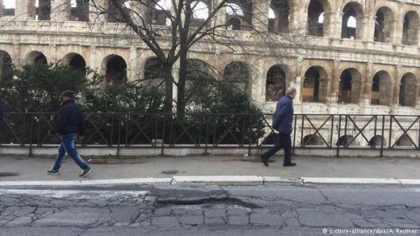 Ιταλία: Και μείωση φόρων και στήριξη ανέργων;